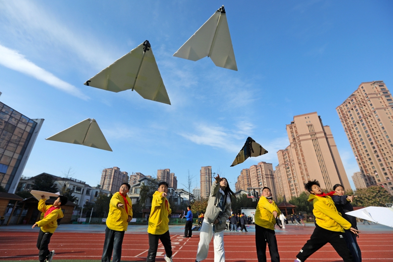 科普知识进校园 摄影 万善朝 (7)(3892950)-20251124095000_副本.jpg